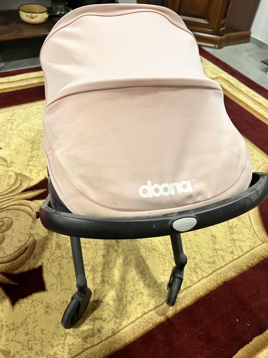 Коляска doona для детей