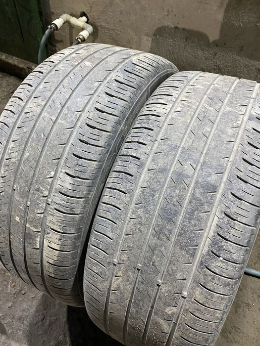 Продам шины 235/45/18