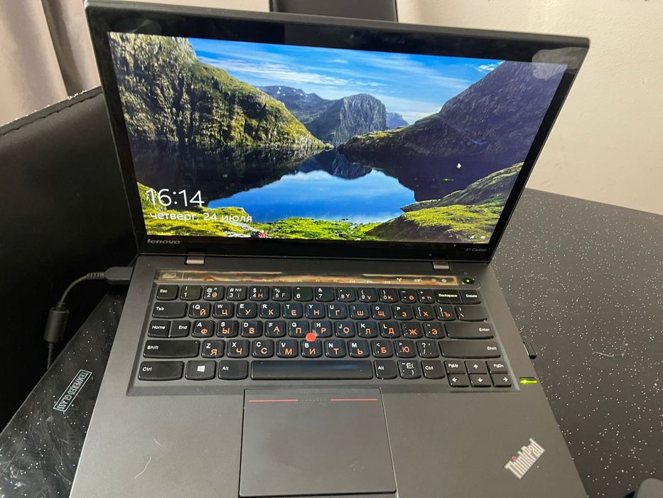 Продам ноутбук в отличном состоянии