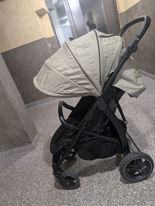 Детска количка Хаук Rapid 4d Air