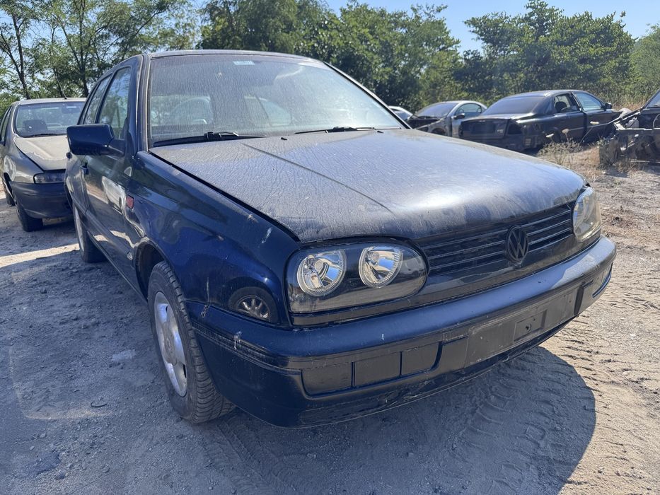 VW Golf 3 1.4i 60кс 1995г На Части