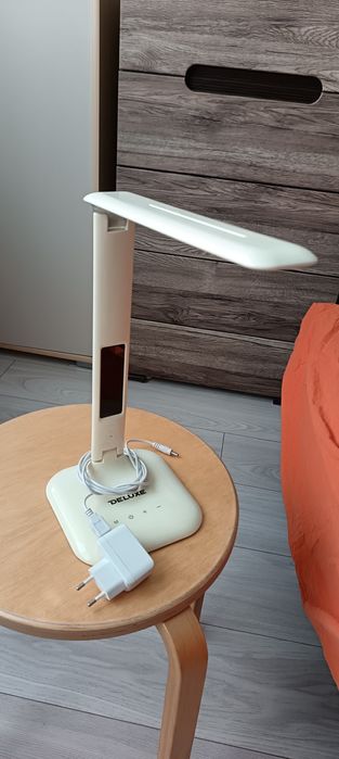 Лампа настольная led