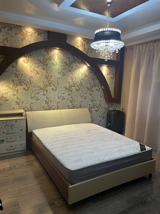 Продается кровать двуспальная