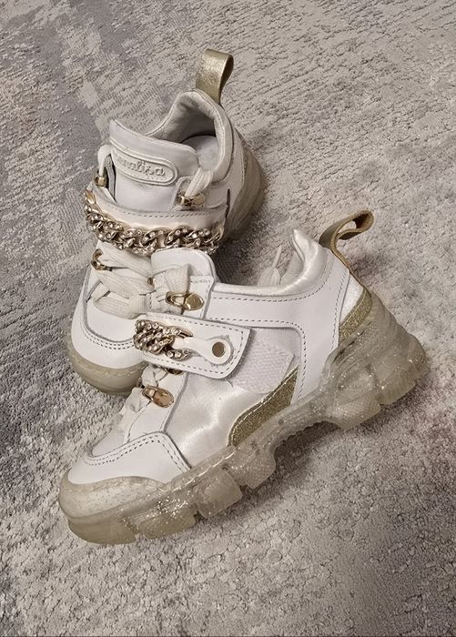 Monnalisa кецове