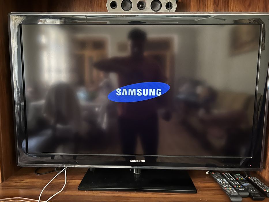 Телевизор samsung 46