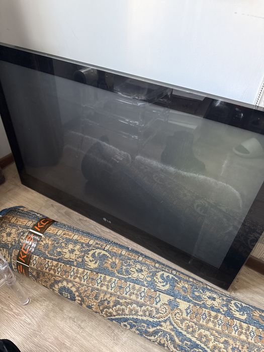 Продам плазменный телевизор