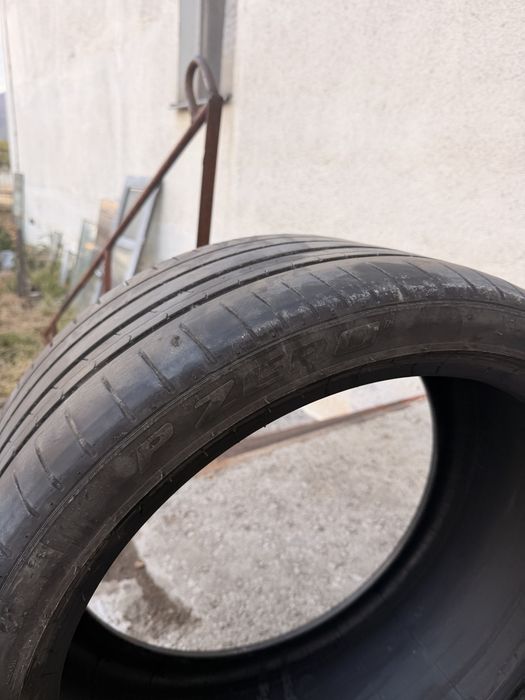 Pirelli P Zero 275/35/R22 -315/30/R22