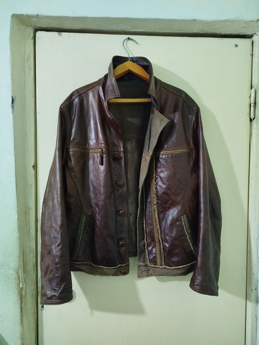 Продам из натуральной кожи.