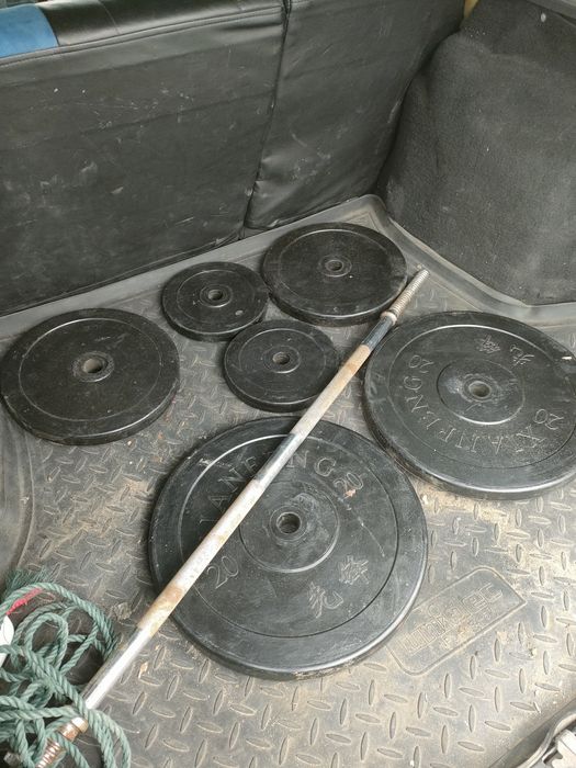 Штанга с блинами