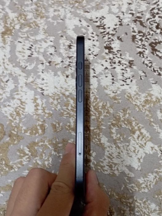 Iphone 16 в отличном состоянии