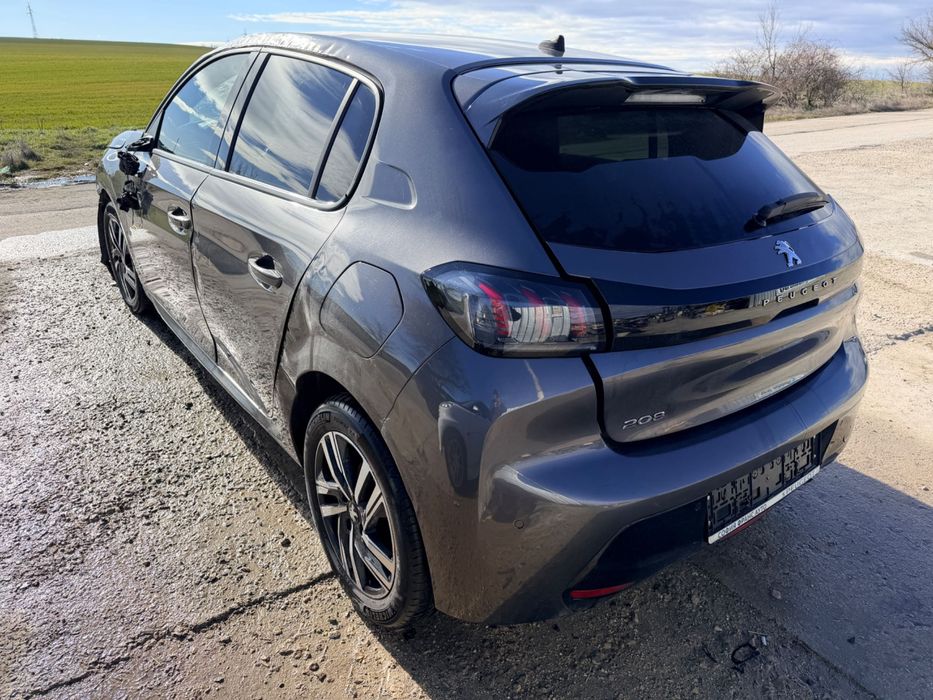 Peugeot 208 1.2 PureTech, двигател HNK, 101 кс., ск. Кутия 20GTBB