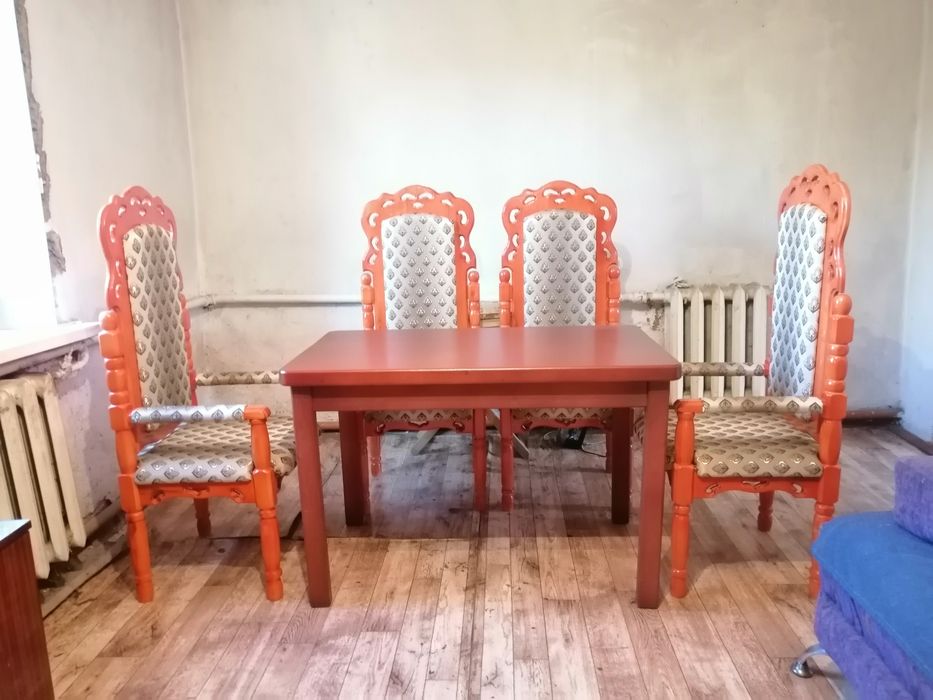 Стулья мягкие для гостиной