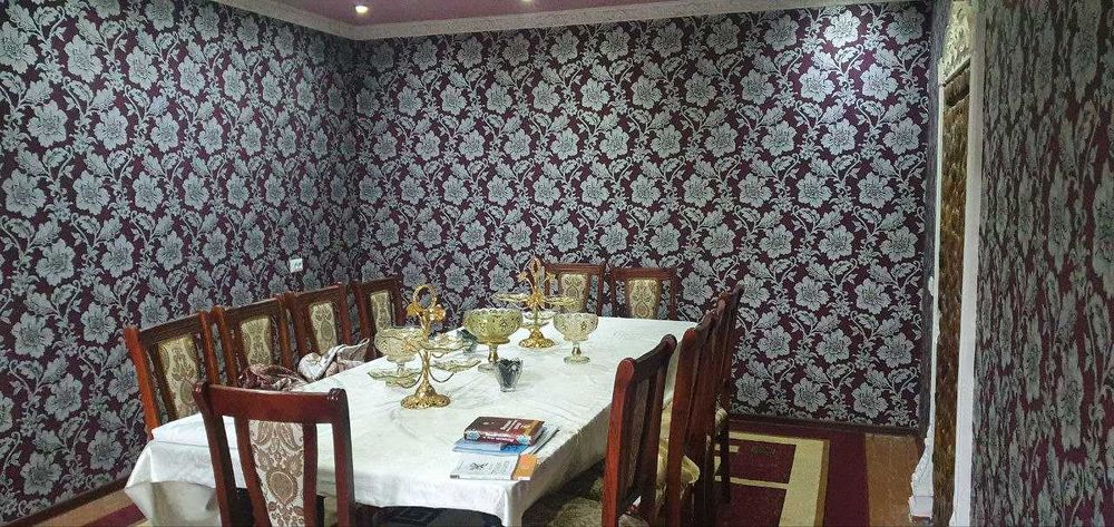 Uy sotiladi  Manzil: Buka tumani Madaniyat MFY.