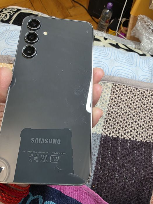 Продам телефон самсунг