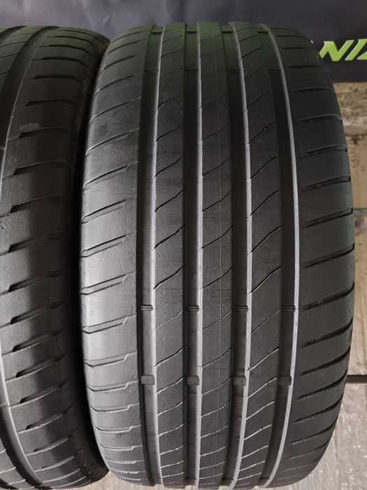 2 anvelope 255 40 20