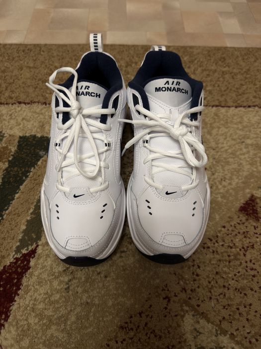Кроссовки Nike Air Monarch IV