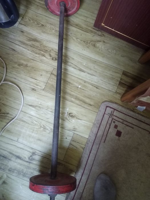 Продаю срочно Штангу разборная блины заводской 40 50 кг заводской обра