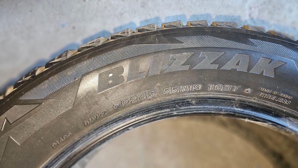 Резина Bridgestone Blizzak R19