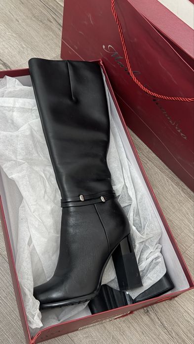 Шикарные зимние сапоги