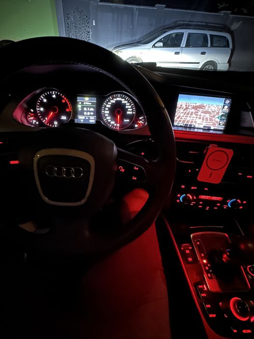 Audi A4 B8 2.0 TDI automat