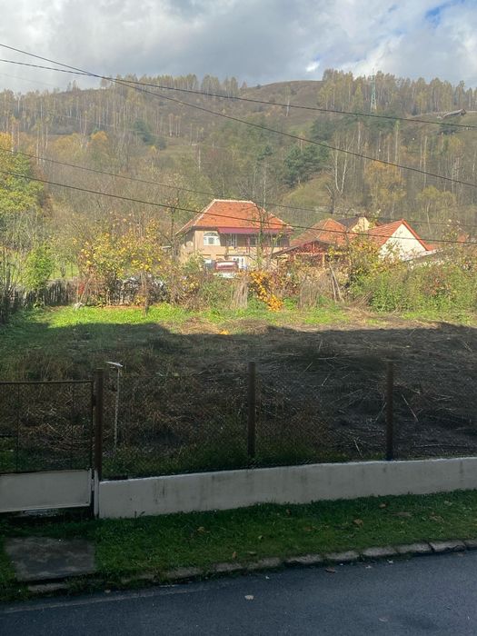 Ofer spre închiriere apartament în Petrila