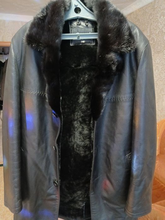 Продам дублёнку в отличном состоянии