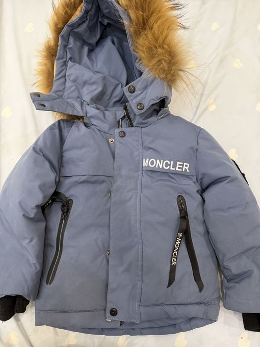 Зимняя куртка Moncler теплая