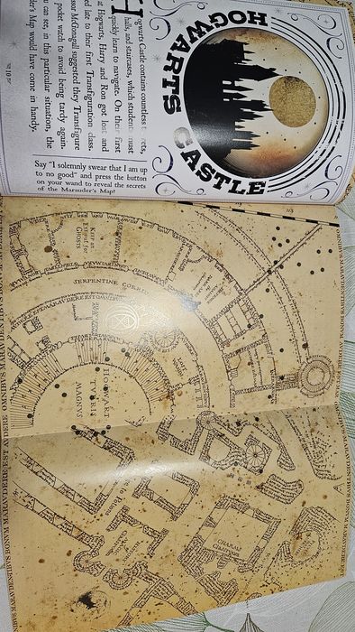 Хари Потър / Harry Potter: The Marauder's Map Guide to Hogwarts