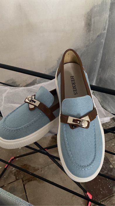 Продам лоферы 39 размер