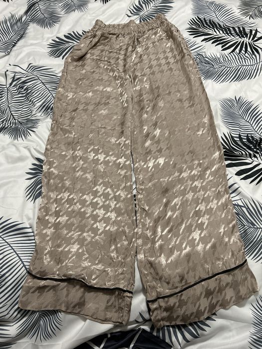 Продается костюм