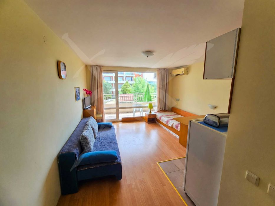 Продава се Едностаен апартамент в Несебър - 40 кв.м за 1500 €/кв.м - Снимка #1