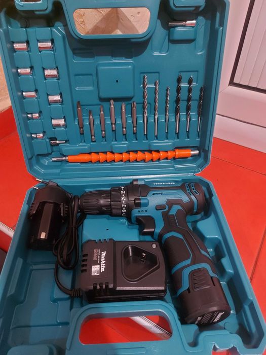 Чисто нов Вентоверт макита