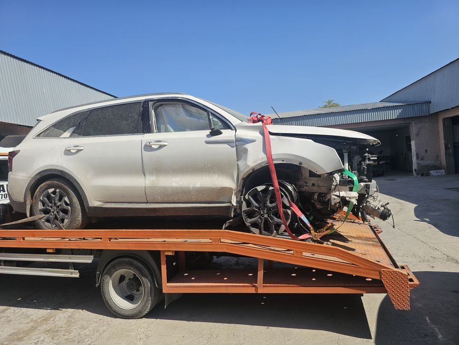 Эвакуатор работаем 24.7 Паткат