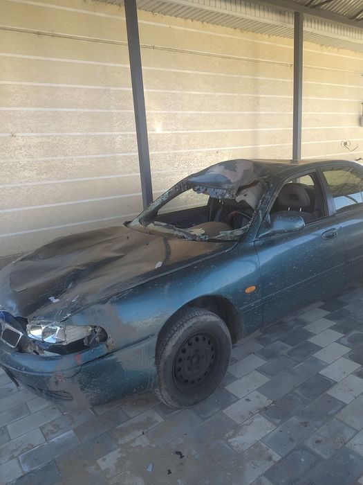 Срочно продам мазда кронус 1993г. 1.8 бензин.