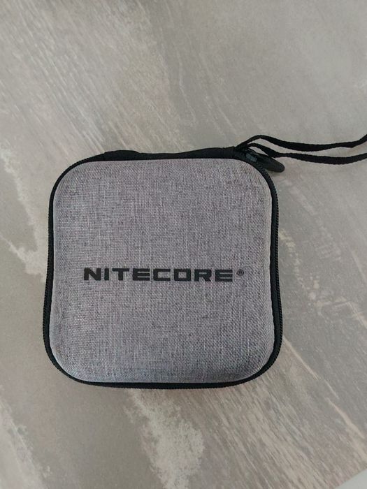 Продам фонарик срочно