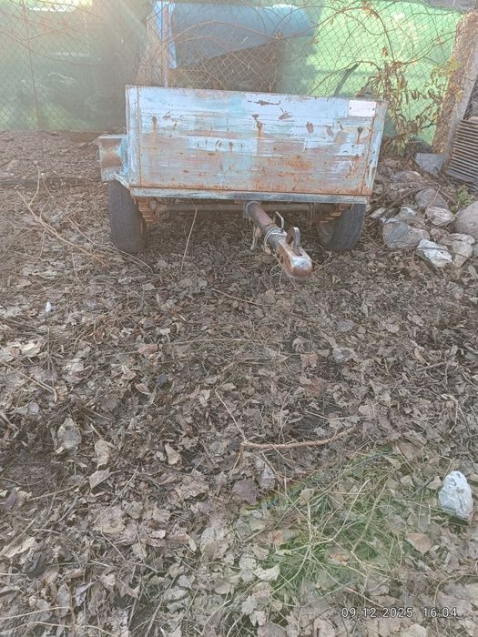 Продавам ремърке.