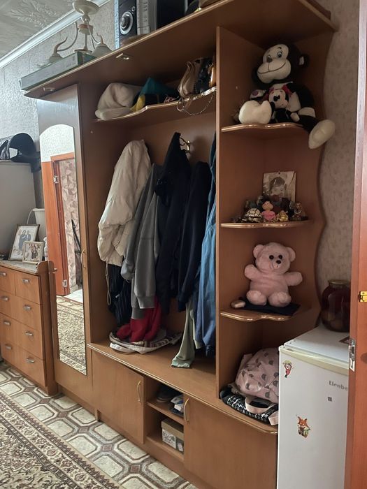 Продам прихожею б/у