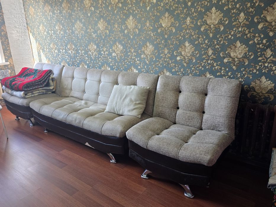 Продам гостинный уголок