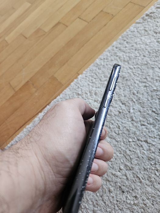 Продавам Samsung s23 + plus  256GB