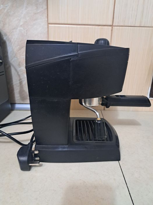 Кафемашина DeLonghi