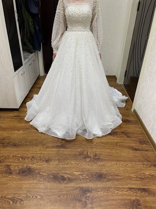 Свадибнные платья б/у