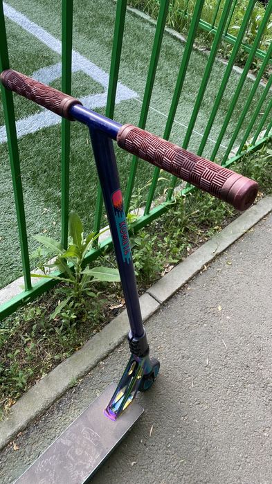 Трюковой самокат