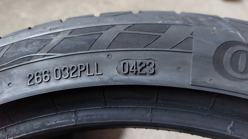 Летни гуми 225 40 18 Continental PremiumContact 7 2 броя