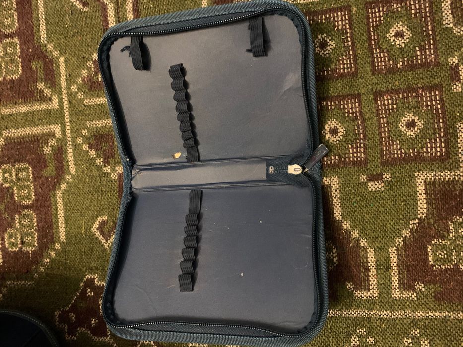 Ученическа раница за момче Herlitz Champion и несесер.