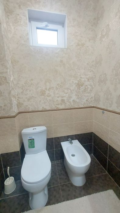 Продам двух этажный коттедж