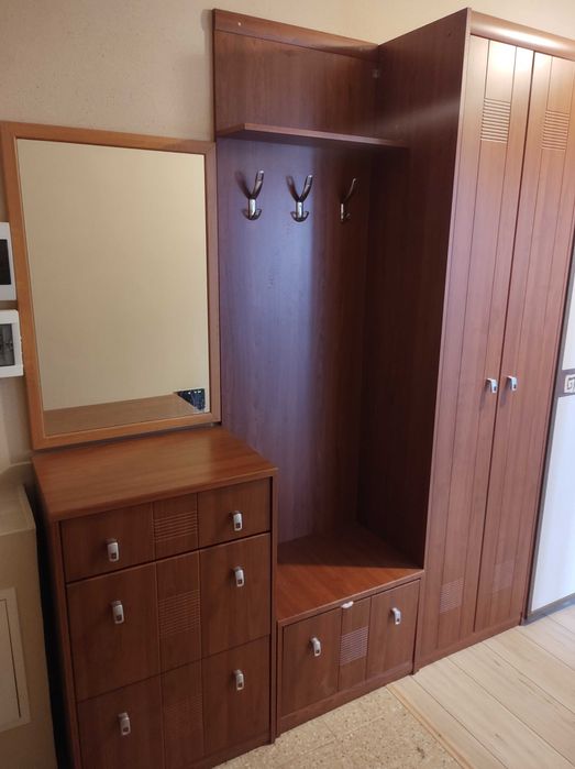 Мебель в прихожей