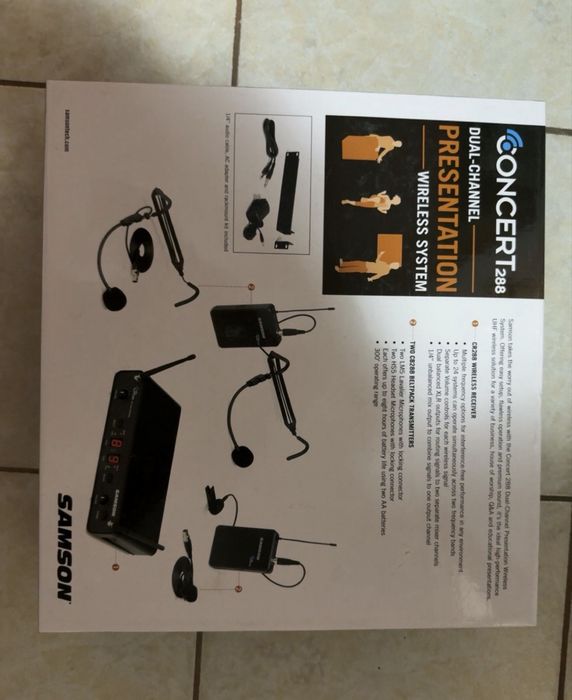 Samson Concert 288 Presentation Wireless Dual Headset Lavaliera UHF Profesional Nou Sigilat 2 bodypack-uri 2 microfoane headset HS5 2 lavaliere LM5