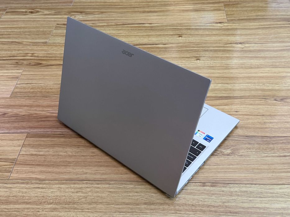 Acer Go 16`Core i9-13900H/16GB DDR5/512GB NVMe/WUXGA/Батерия 1 Цикъл