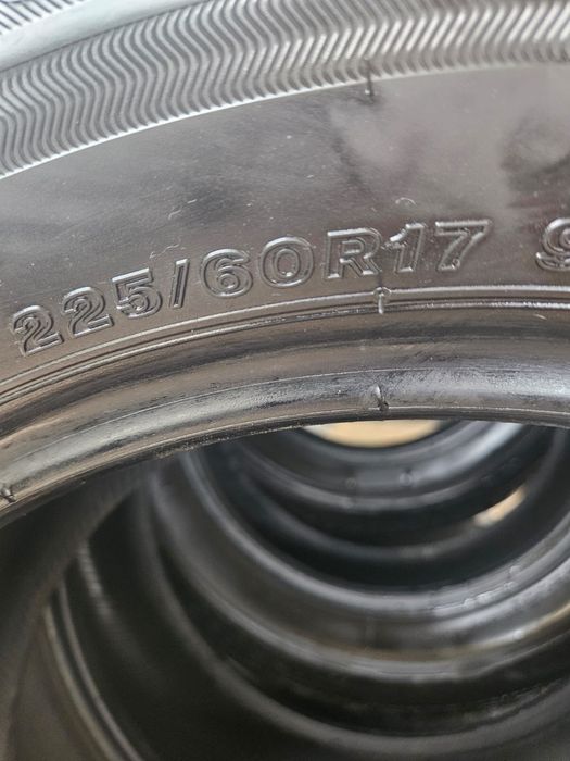 Продам шины в вхорошем сос