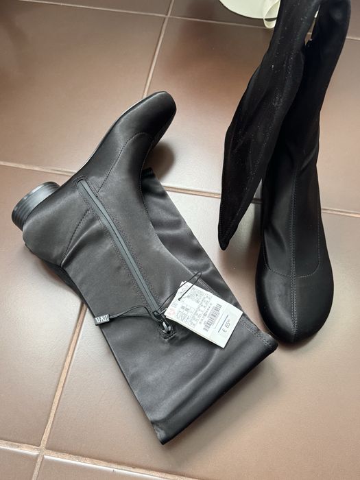 Cizme negre zara , pana peste genunchi ,marimea 38 ( 24,6 cm interior)